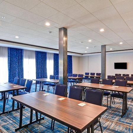 Courtyard By Marriott Long Island Islip/Courthouse Complex Hotel Central Islip Eksteriør billede