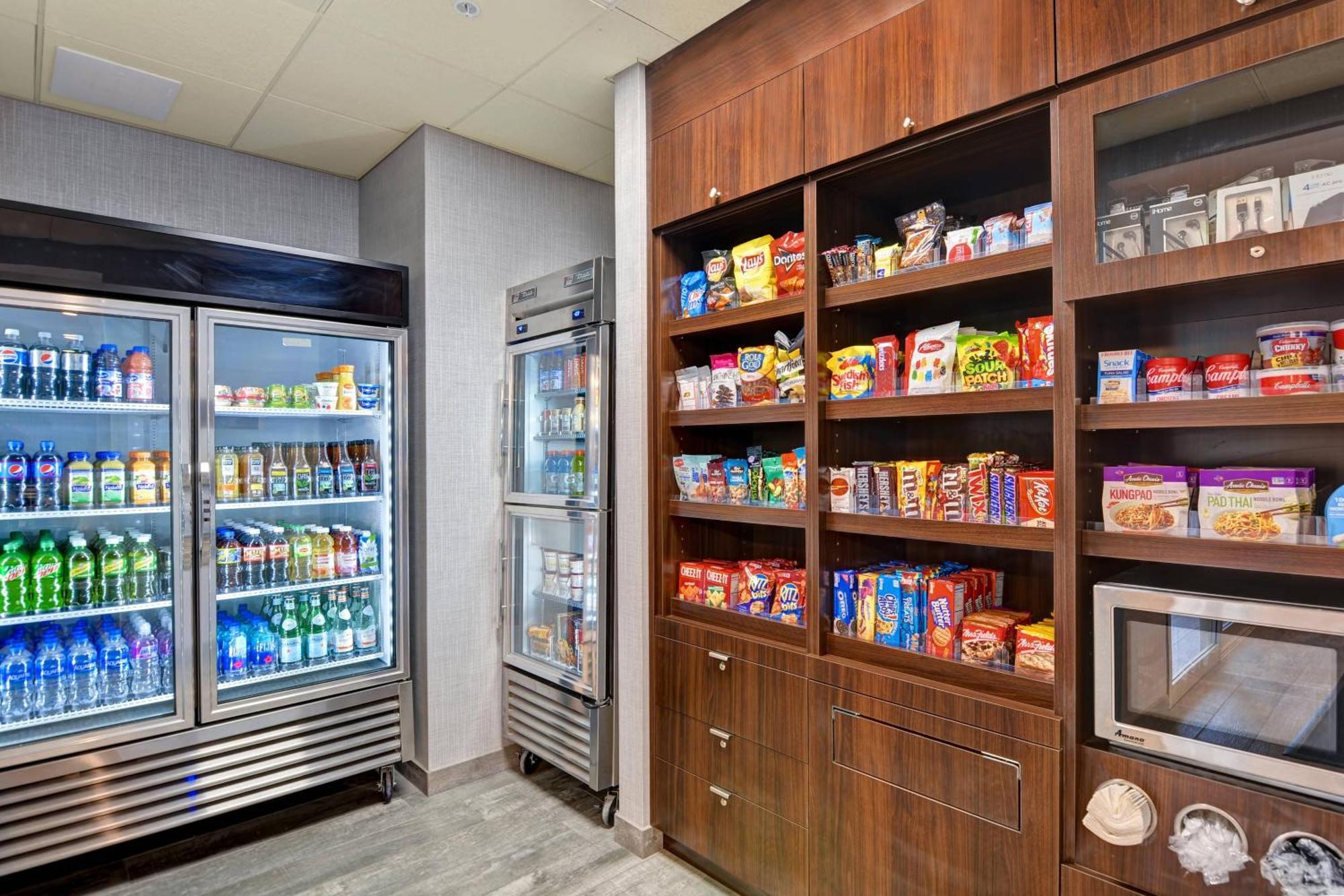 Courtyard By Marriott Long Island Islip/Courthouse Complex Hotel Central Islip Eksteriør billede